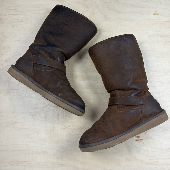 UGG Brown Leather Boots - Picture 2 of 14